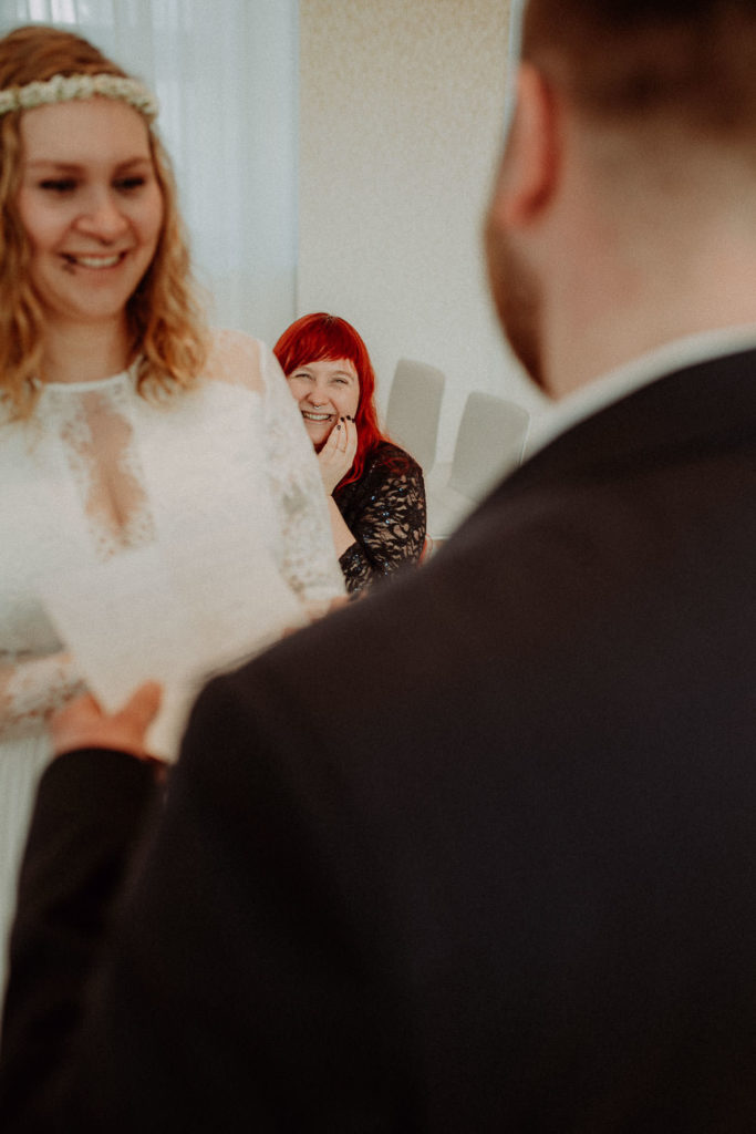 Wedding Stories - Hochzeitsfotograf Hohen Neuendorf Standesamt - Tobias Koch Fotografie - und wenn du lachst